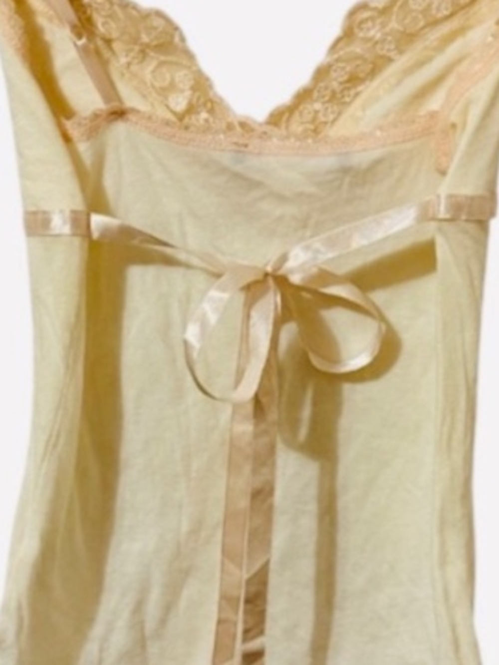 Vintage Hollister Delicate Lace Trim Satin Ribbon Cami Cream Y2K Nwot⭐️⭐️⭐️⭐️⭐️ - Picture 4 of 9